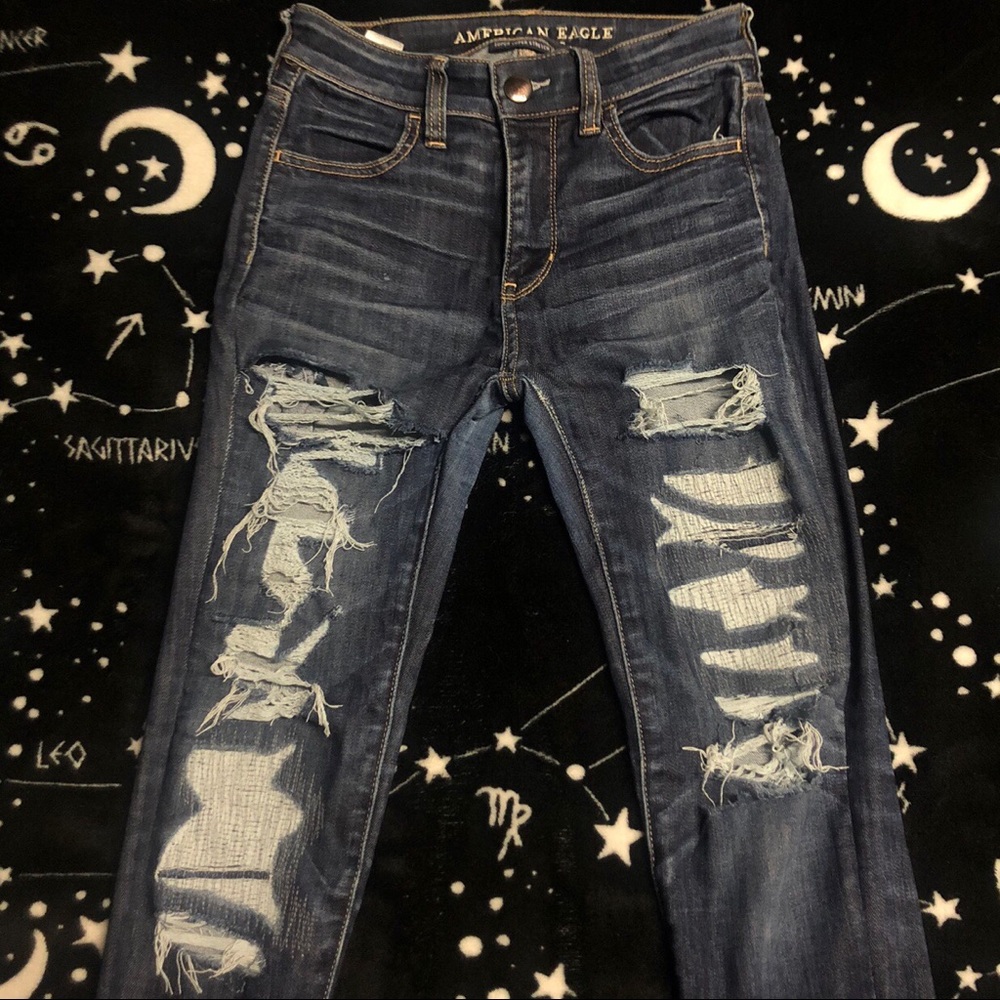 American Eagle Distressed Skinny Jeans